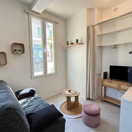 18m Renove Rdc Proche Commerces & Bus Apartman *