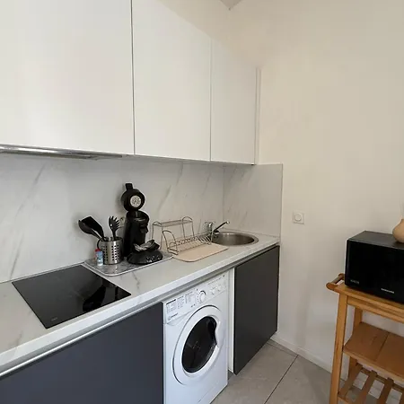 18m Renove Rdc Proche Commerces & Bus * Antibes